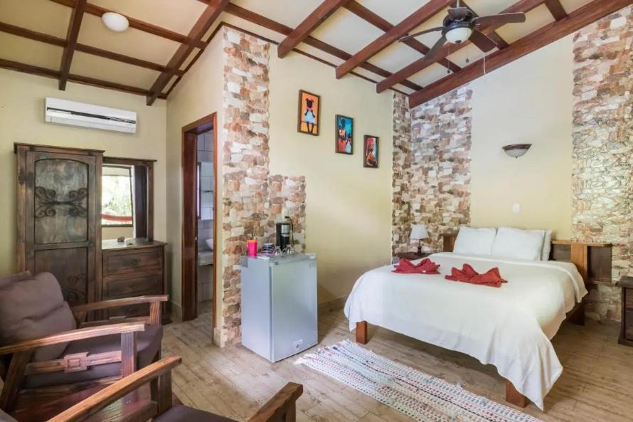 Casa Caribbean Coconut Hotel Cahuita Exterior photo