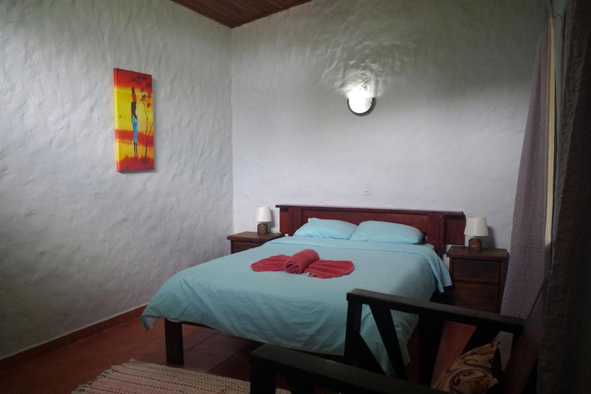 Casa Caribbean Coconut Hotel Cahuita Exterior photo