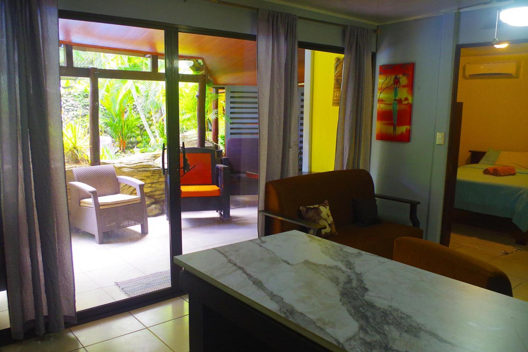 Casa Caribbean Coconut Hotel Cahuita Exterior photo
